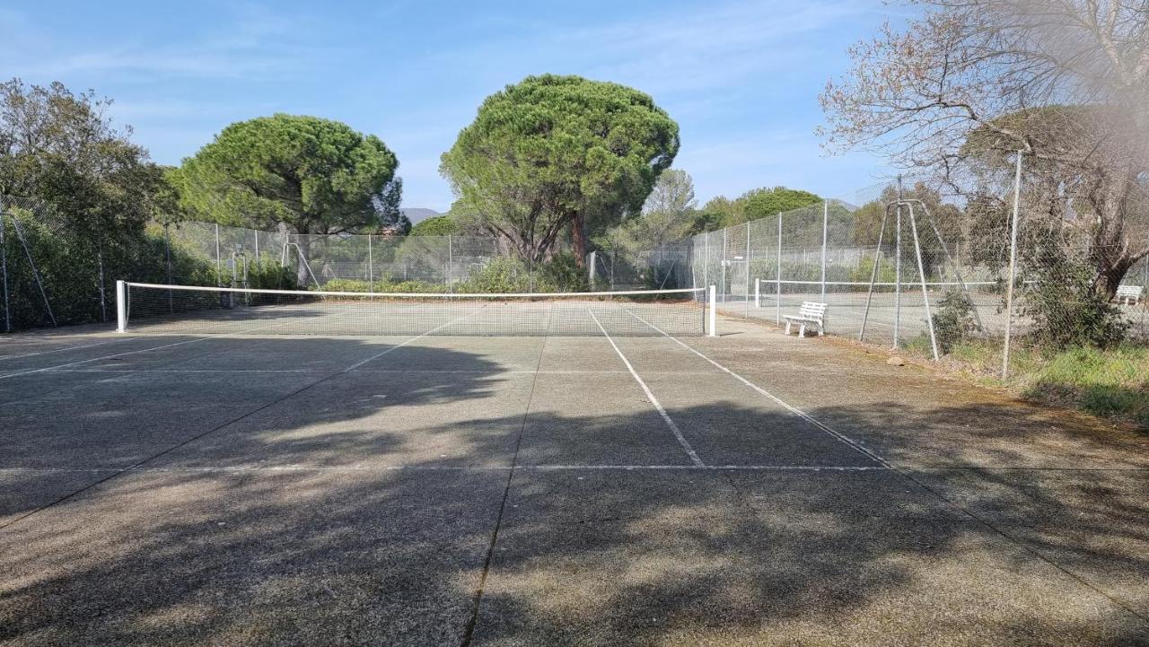 Chez K&D Studio Nature Avec Piscine St Raphael Saint-Raphael  Bagian luar foto